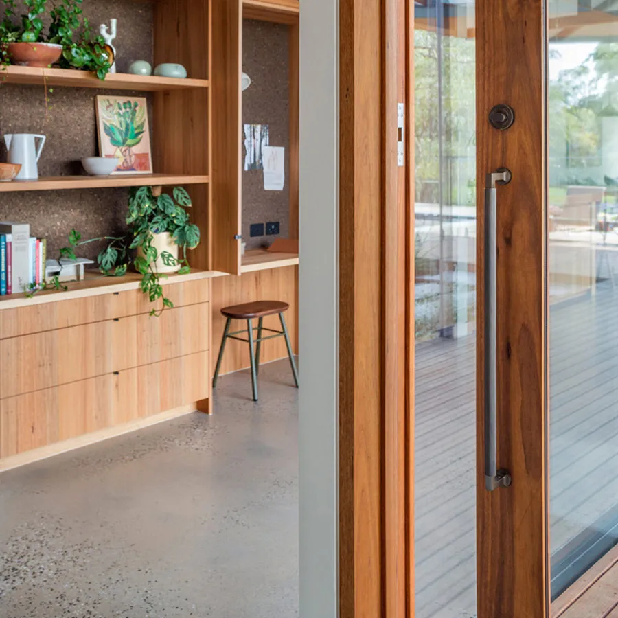 Beyond Hardware New Zealand - Brunswick-Pull Handle by Iver
