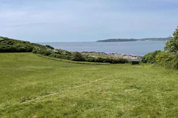Self-Build Buyer's Guide: Buying Land, My Top 15 considerations 19 Buying land by the sea