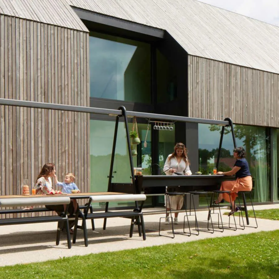 Extremis 15 Outdoor furniture by Extremis