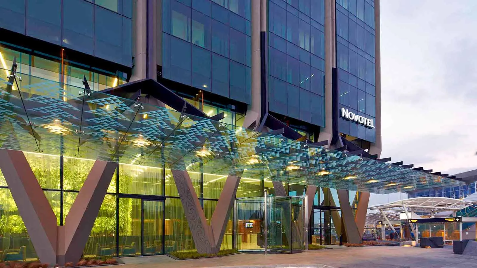 Lighting Design and supply project by Project Lighting Australasia - Novotel Hotel Auckland Airport