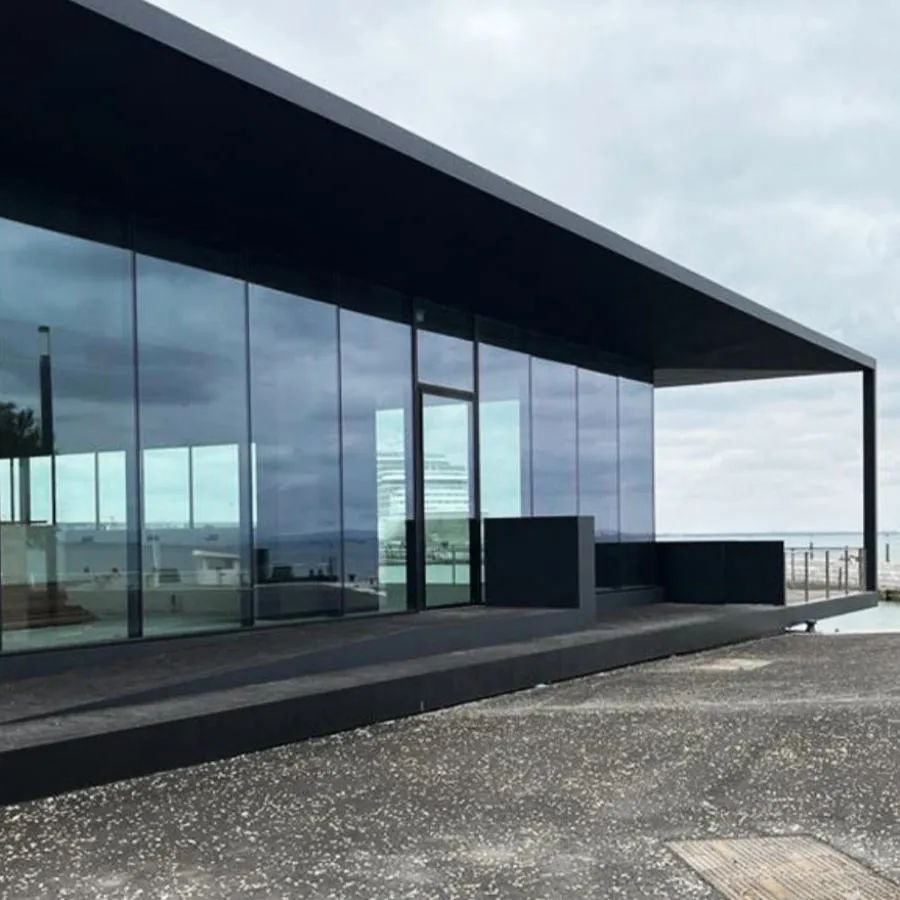 Otiima 14 Glass wall facade by Otiima