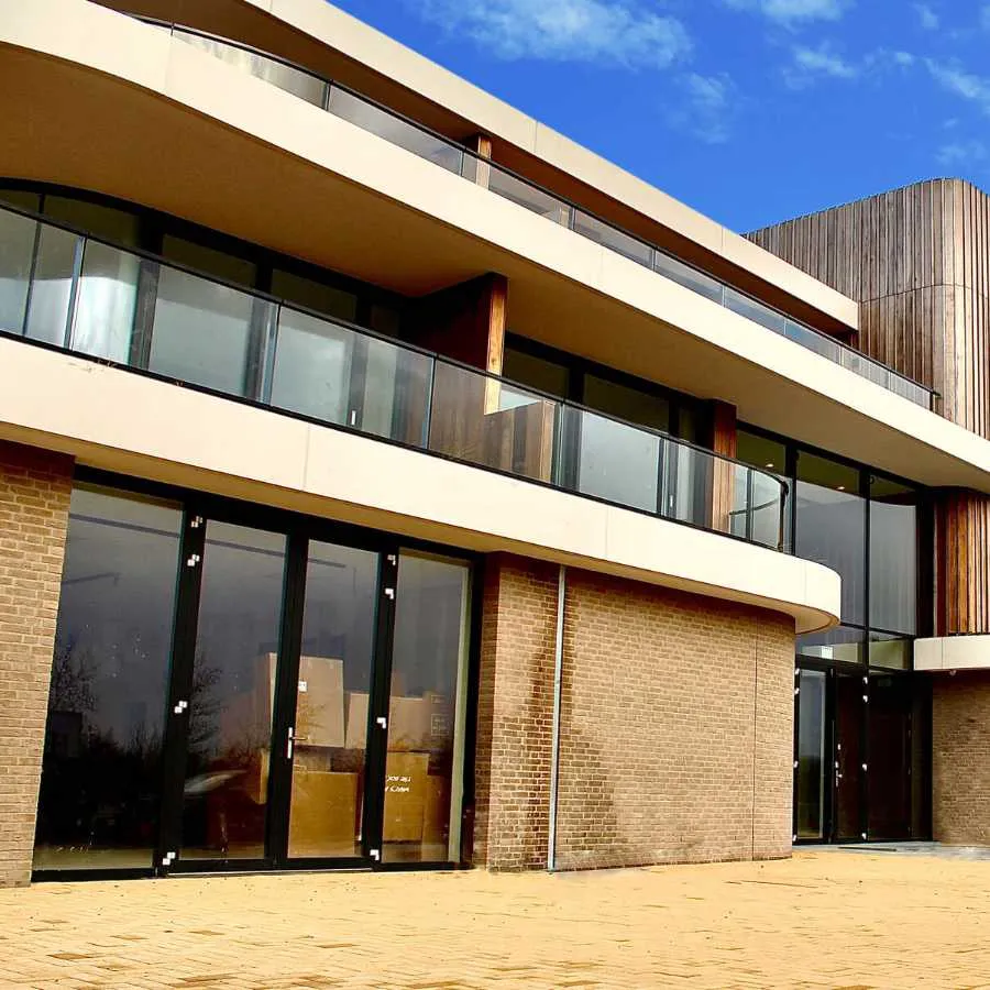 Akotherm 15 Lifting Sliding Systems by Akotherm