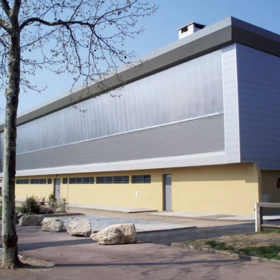 Polycarbonate Facade by Akripol