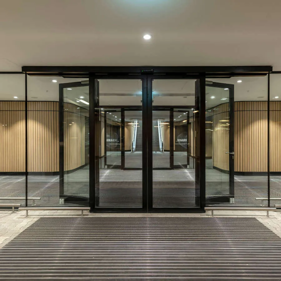 Polflam 13 Glass entrance by Polflam
