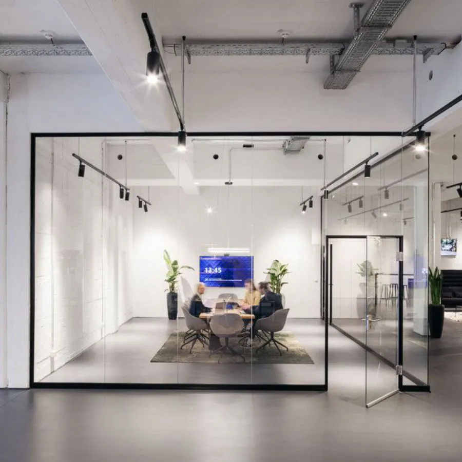 All Glass system by Strahle