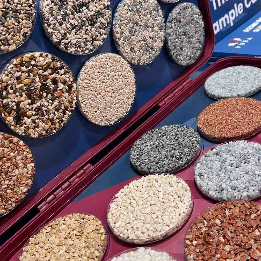 Color Aggregates by Teseris