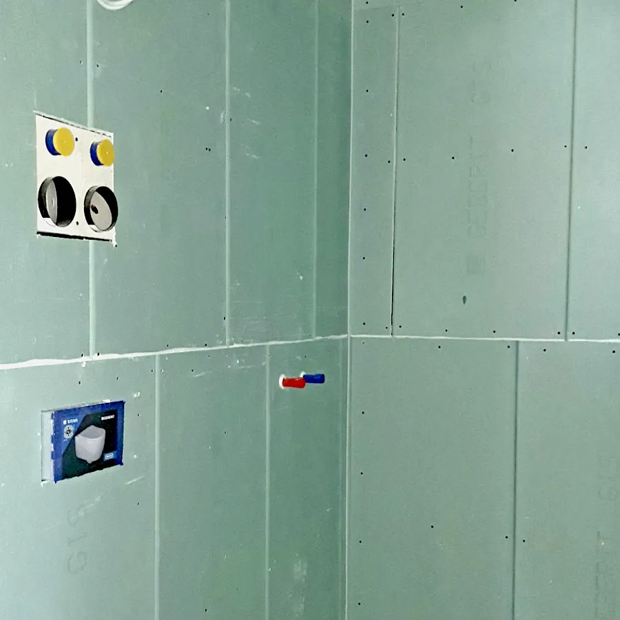 BST Rinklin 14 Installation Wall Panels by BST Rinklin