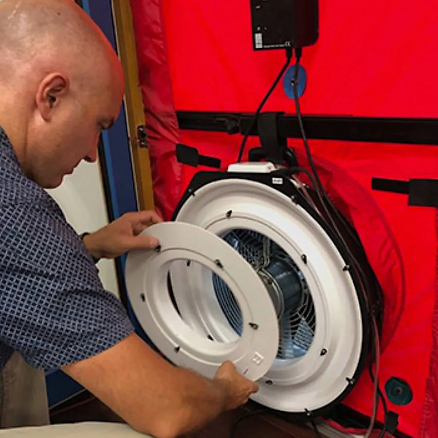Blower Door Diagnostic Weather and Air Tightness by Pro Clima