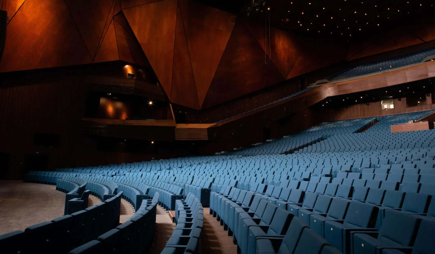 Theater Seating by Aresline